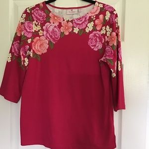 ROSE FLORAL TOP…100 percent COTTON